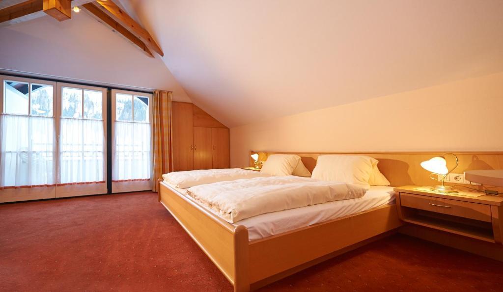 Gaestehaus Emmi ไคลนาร์ล ภายนอก รูปภาพ
